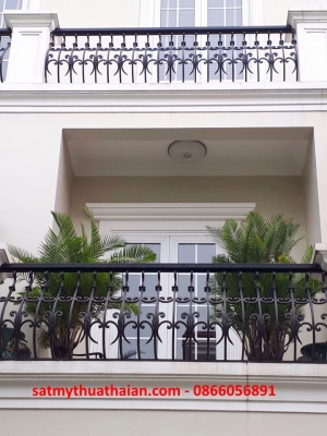 Ban công sắt mỹ thuật BC_26