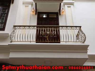 Ban công sắt mỹ thuật BC_07