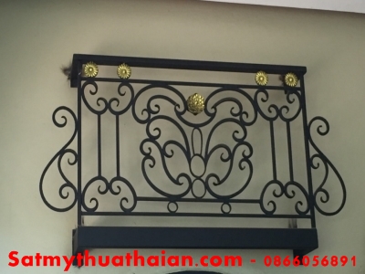 Ban công sắt mỹ thuật BC_09