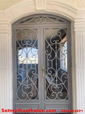 CỬA ĐI SẮT MỸ THUẬT CD_10