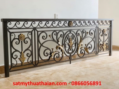 Ban công sắt mỹ thuật BC_22